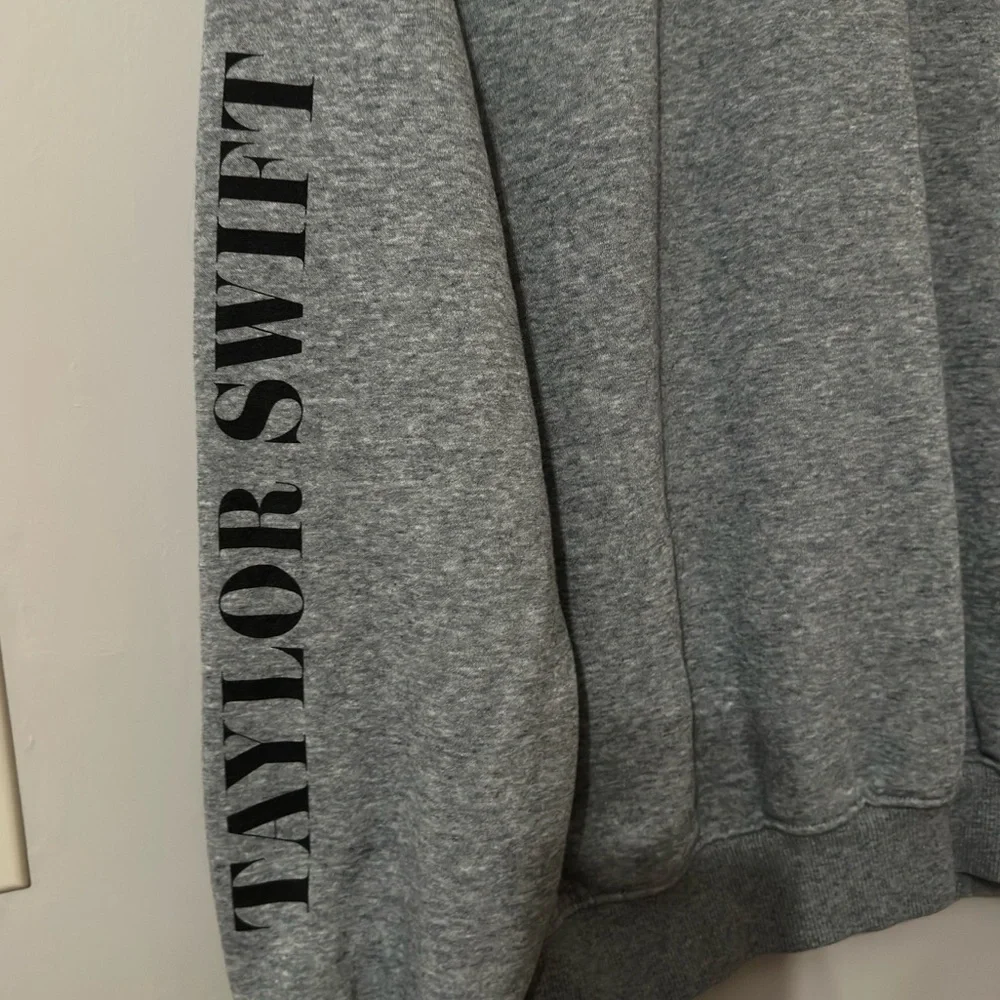 Taylor Swift The Eras Tour Concert Gray Quarter Zip Cotton Sweatshirt - Picture 8 of 10